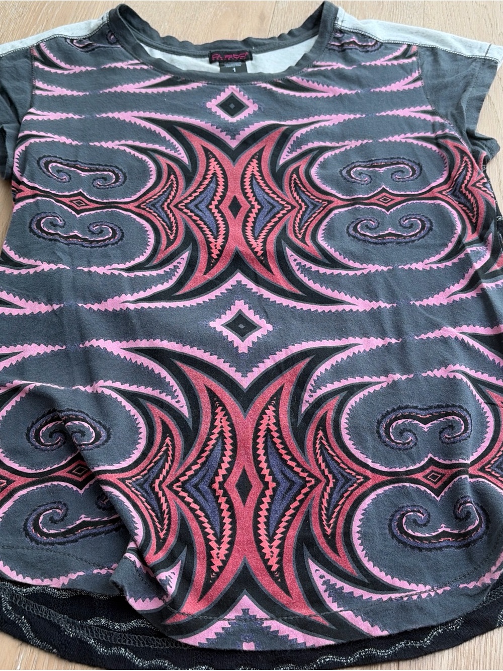 Custo Barcelona Gray Tee with Pink and Black Geometric Print